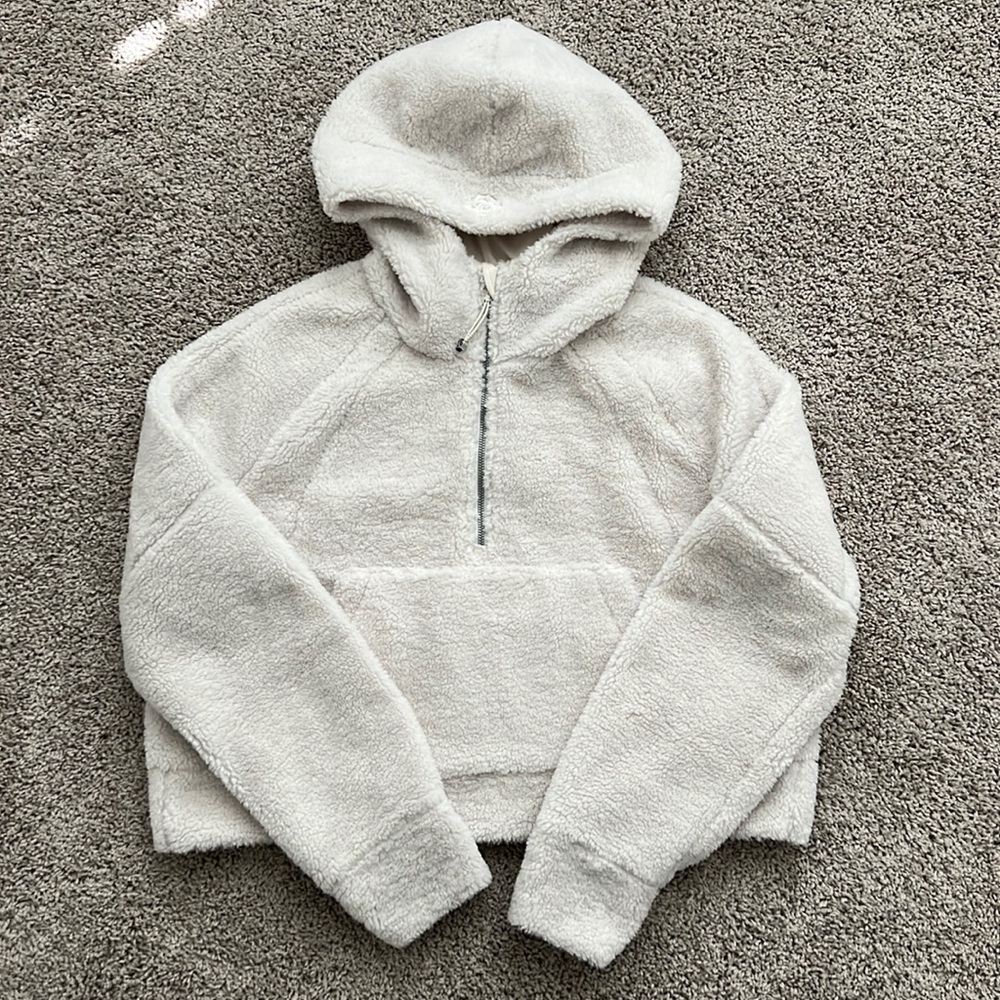 lululemon Sherpa scuba half zip